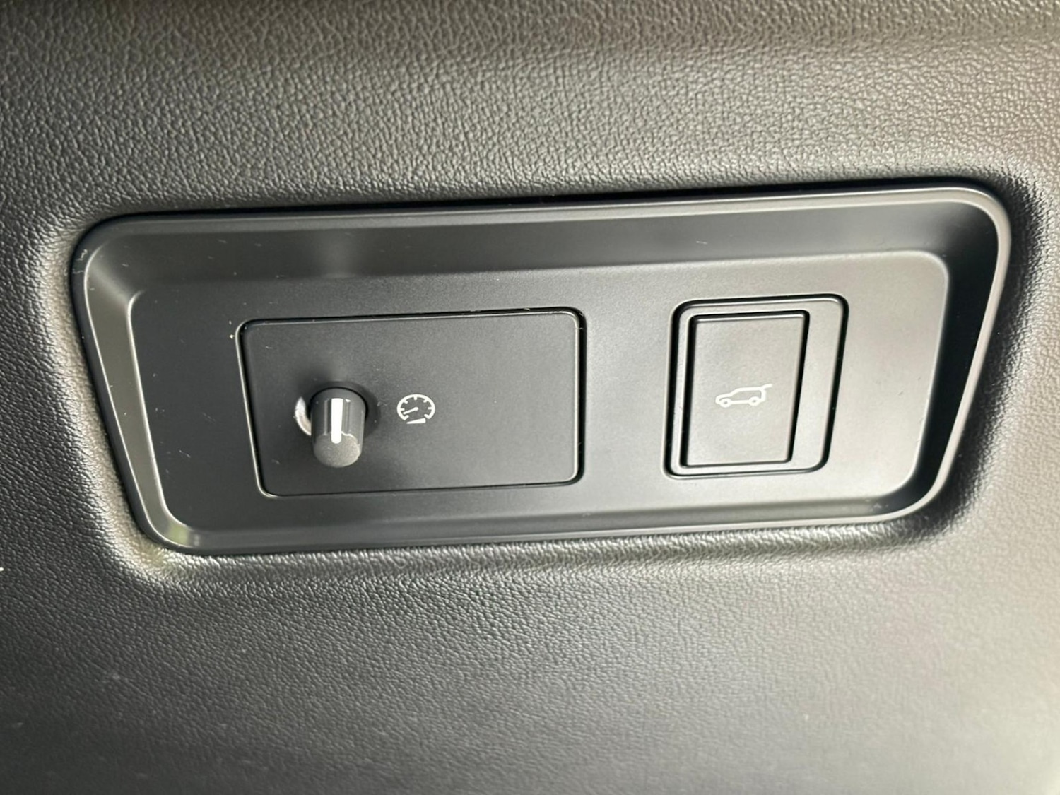 Used Land Rover Range Rover Sport 2019 for sale - 77453292: Photo 38