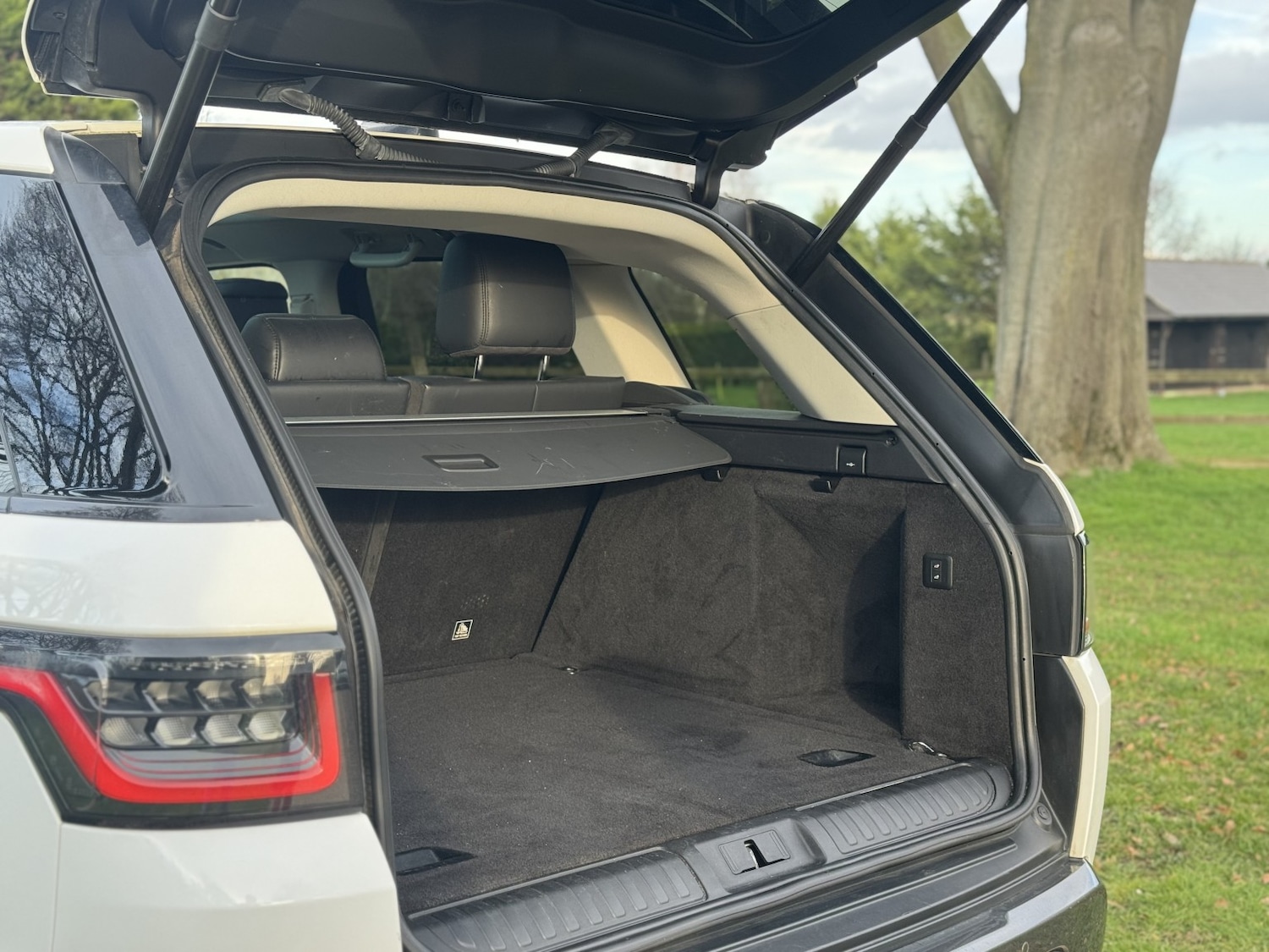 Used Land Rover Range Rover Sport 2019 for sale - 77453292: Photo 52