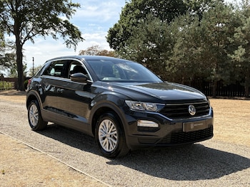 Used Volkswagen T-Roc 2019 for sale - 79471130: Photo