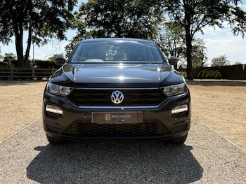 Used Volkswagen T-Roc 2019 for sale - 79471130: Photo