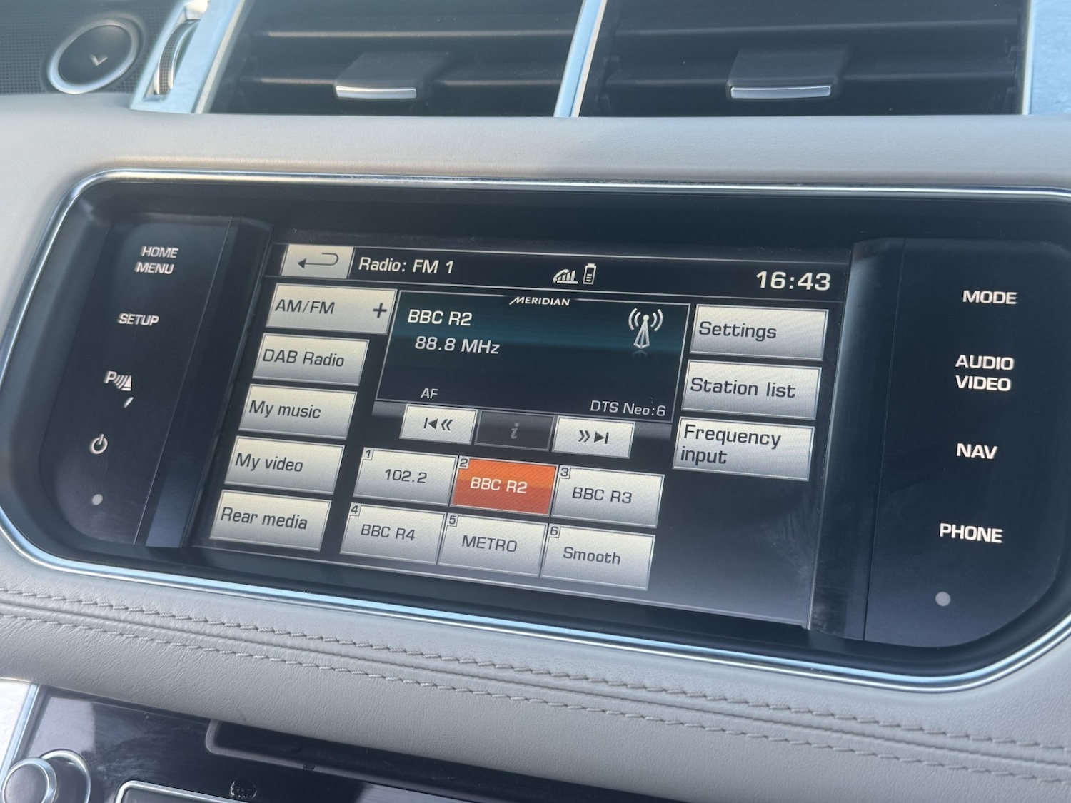 Used Land Rover Range Rover Sport 2015 for sale - 77921454: Photo 15