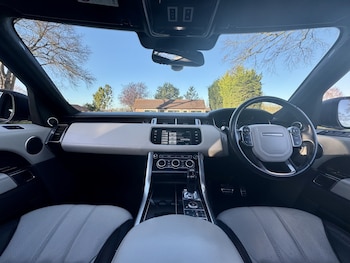 Used Land Rover Range Rover Sport 2015 for sale - 77921454: Photo