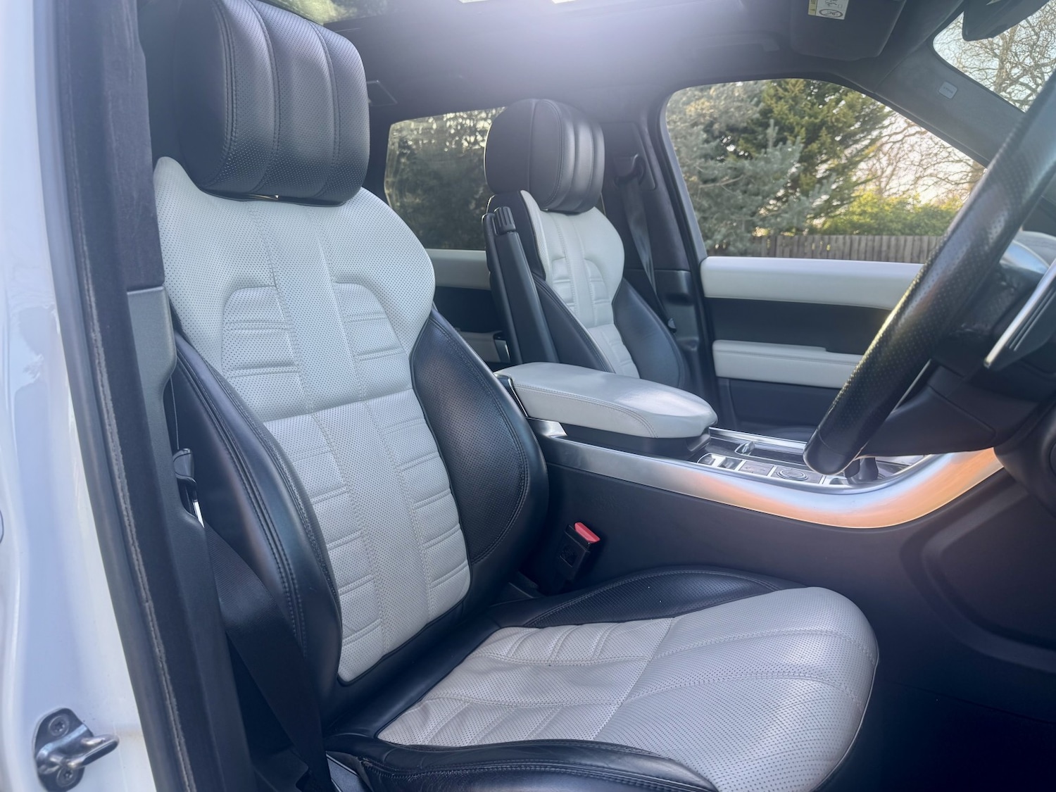 Used Land Rover Range Rover Sport 2015 for sale - 77921454: Photo 5