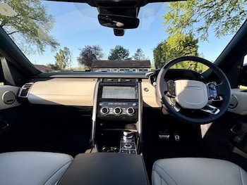 Used Land Rover Discovery 2020 for sale - 78340011: Photo