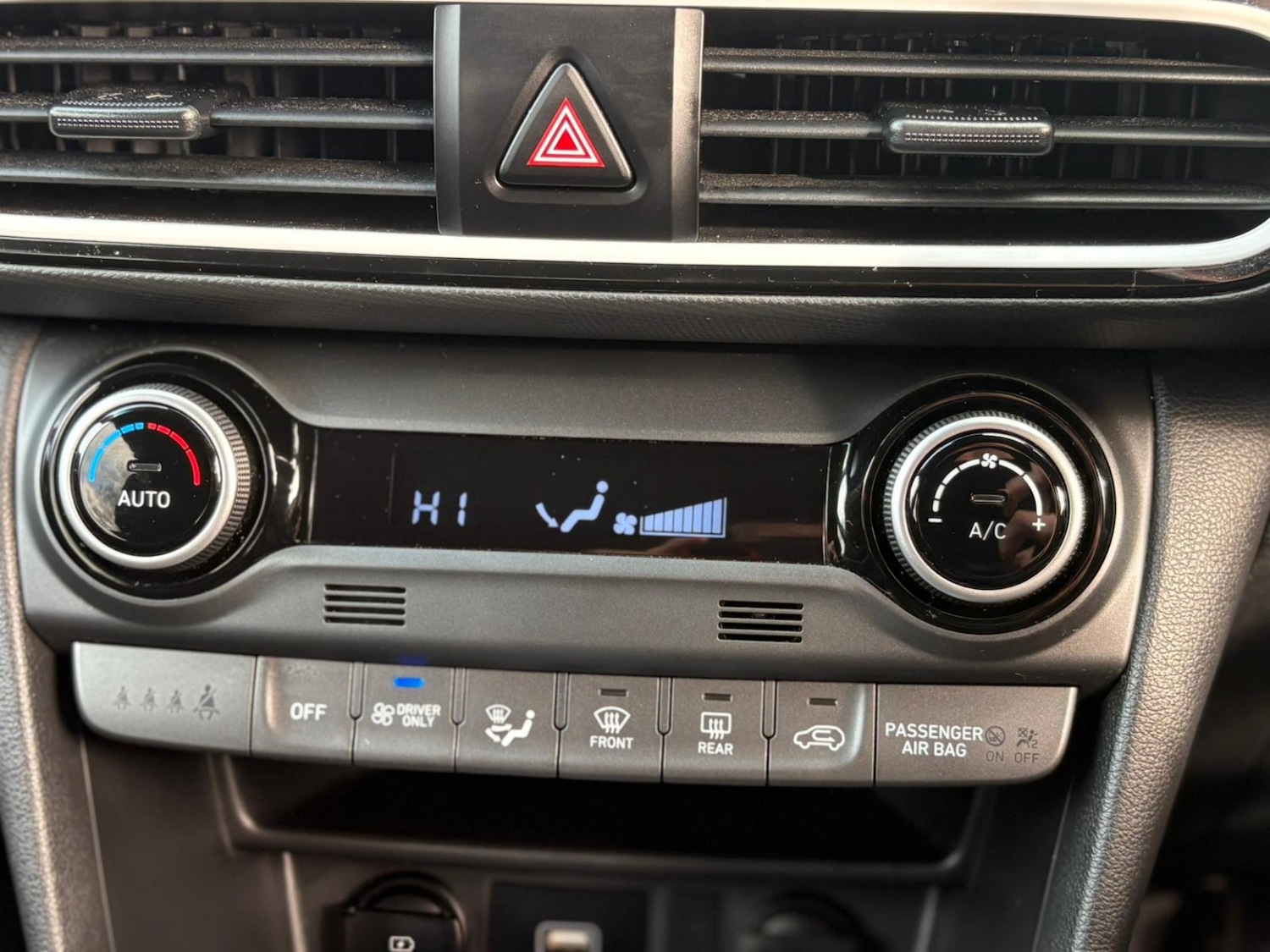 Used Hyundai KONA 2020 for sale - 77438320: Photo 17