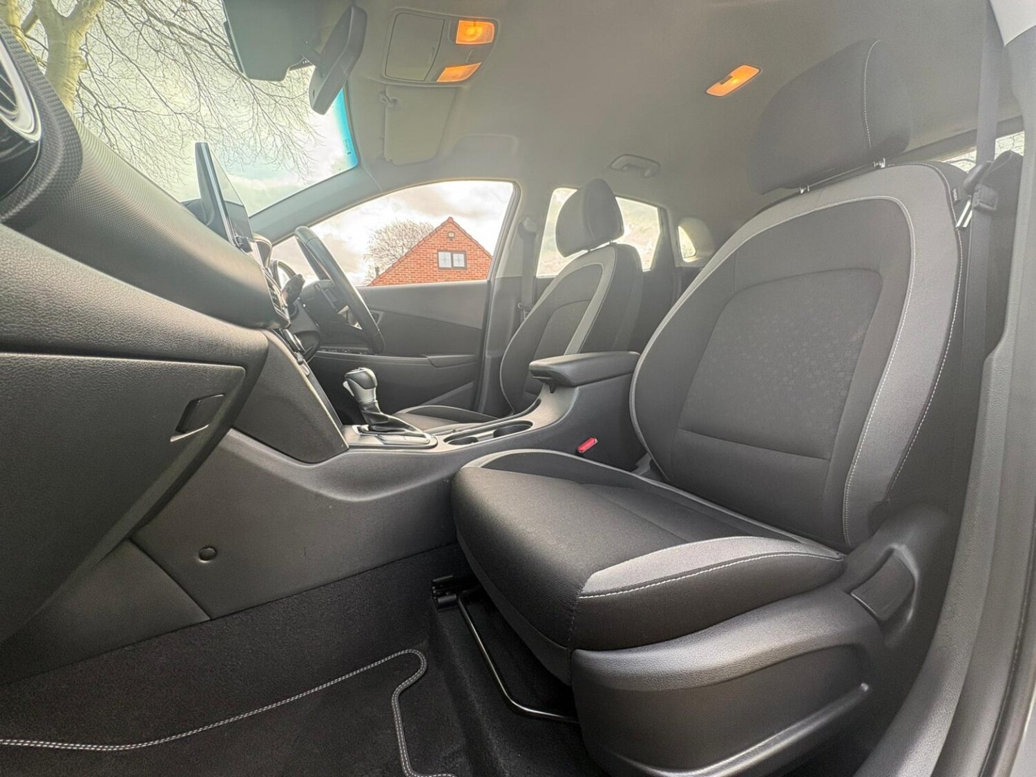 Used Hyundai KONA 2020 for sale - 77438320: Photo 7