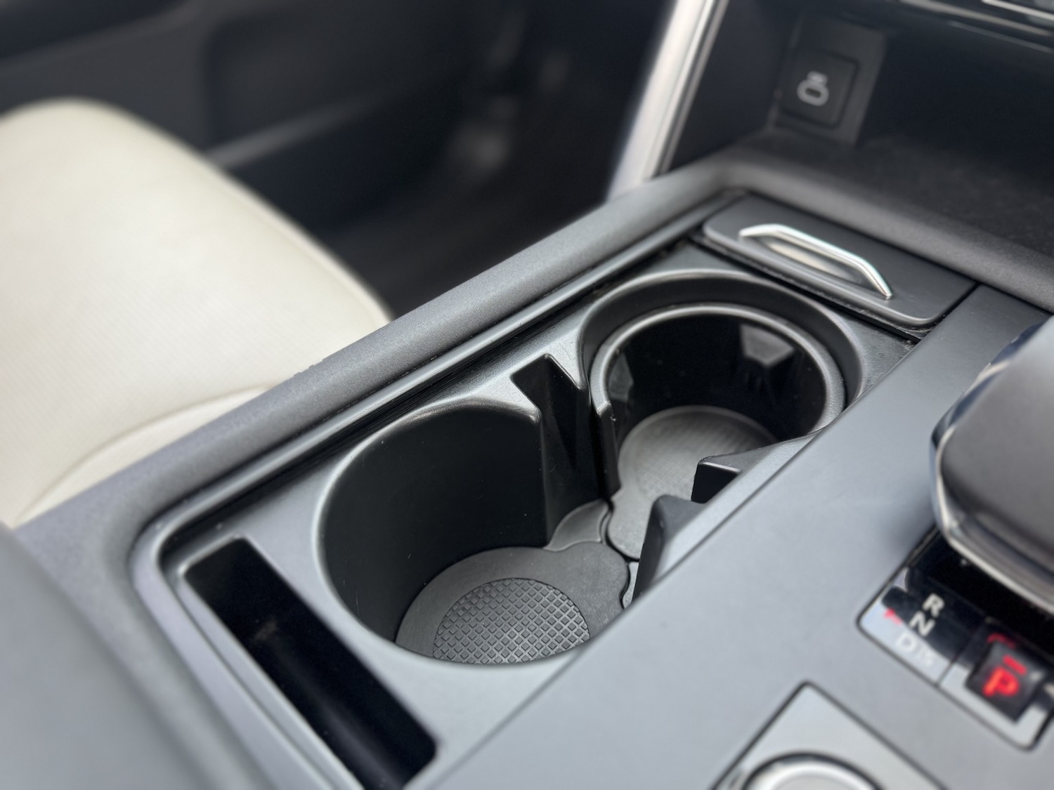 Used Land Rover Discovery 2021 for sale - 76848667: Photo 15