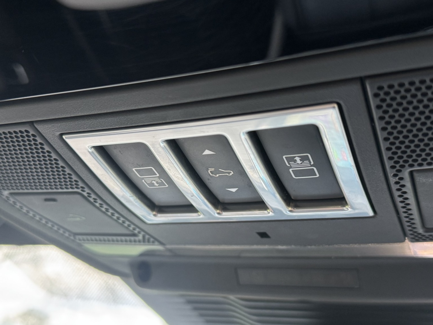 Used Land Rover Discovery 2021 for sale - 76848667: Photo 16