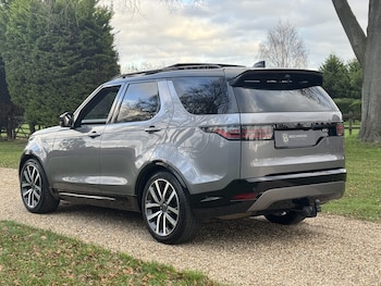 Used Land Rover Discovery 2021 for sale - 76848667: Photo