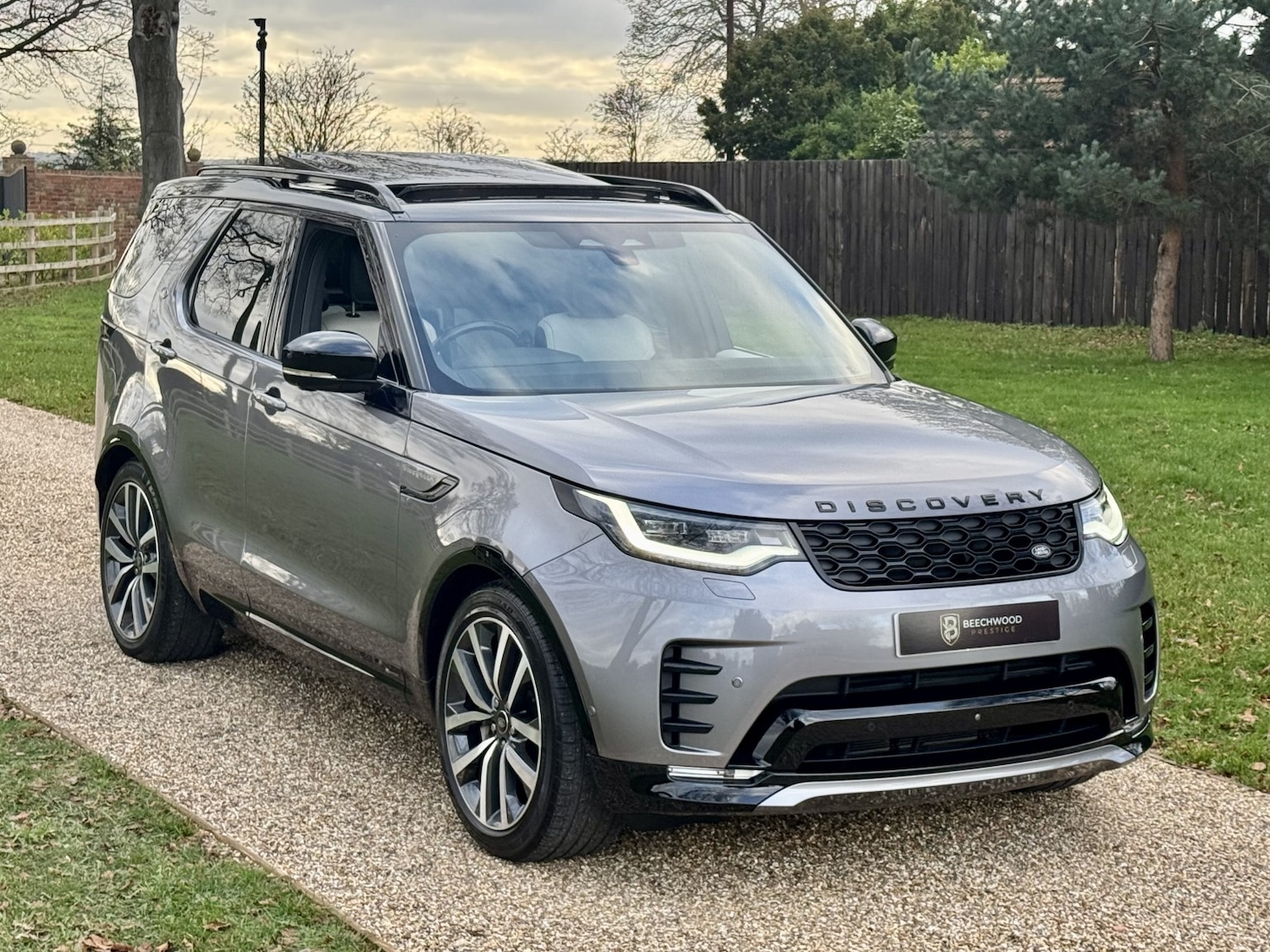 Used Land Rover Discovery 2021 for sale - 76848667: Photo 50