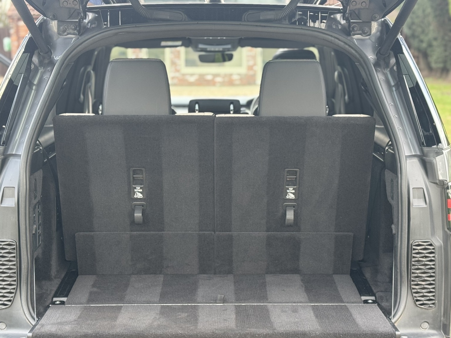 Used Land Rover Discovery 2021 for sale - 76848667: Photo 51