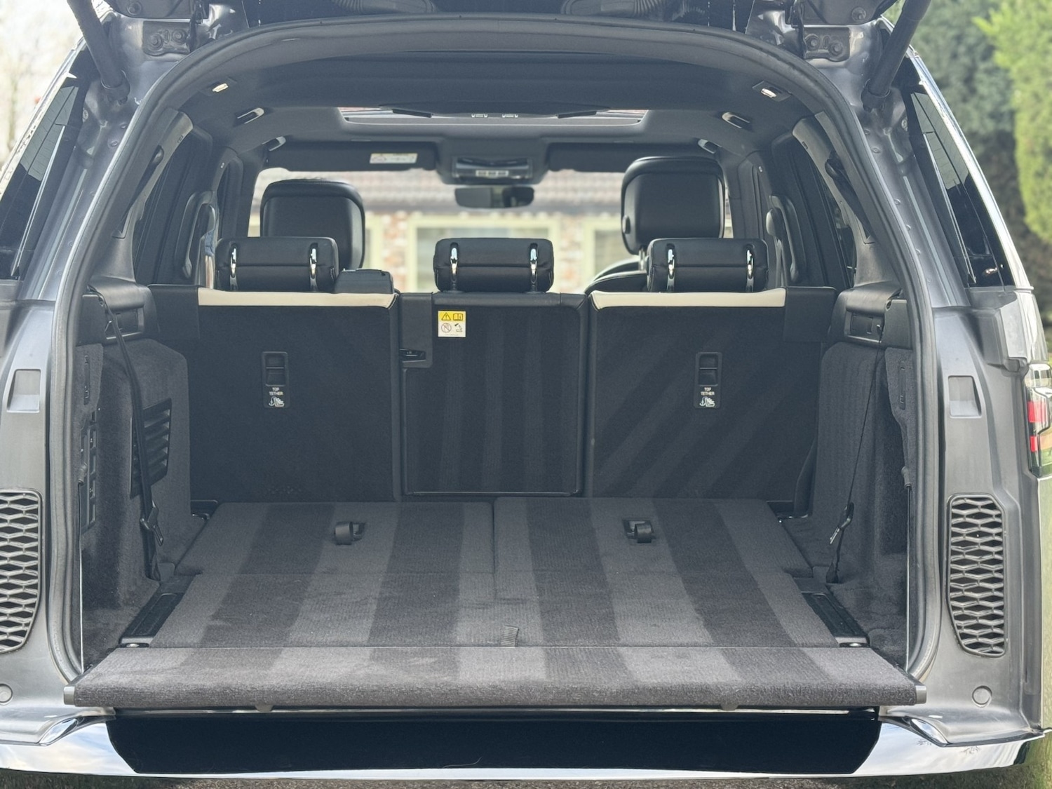 Used Land Rover Discovery 2021 for sale - 76848667: Photo 52