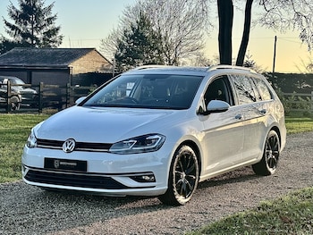 Used Volkswagen Golf 2020 for sale - 76863883: Photo