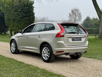 Used Volvo XC60 2017 for sale - 77822308: Photo