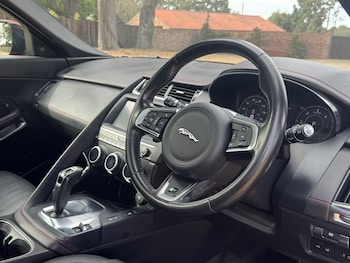 Used Jaguar E-Pace 2019 for sale - 79372057: Photo