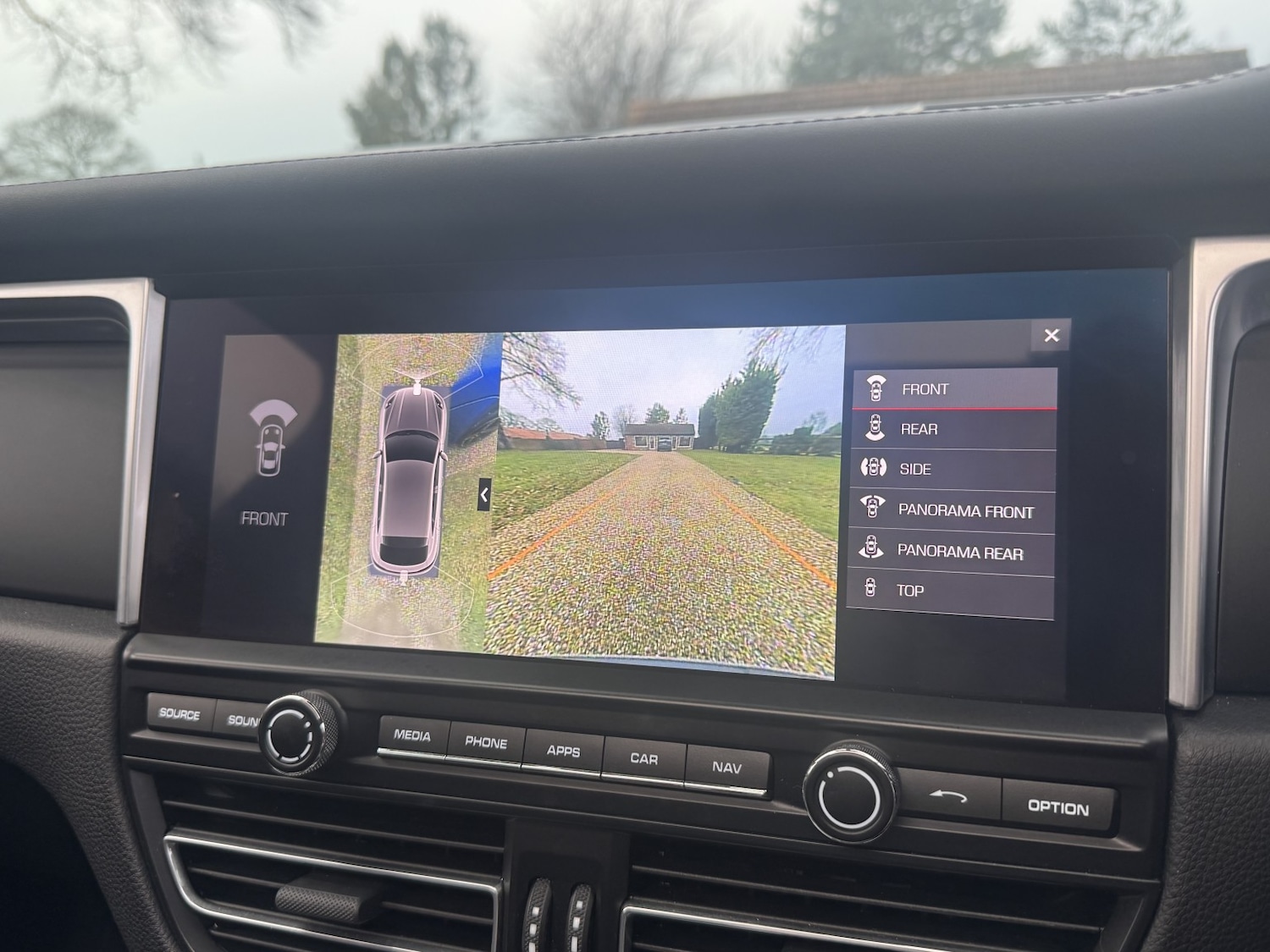 Used Porsche Macan 2021 for sale - 77237113: Photo 17