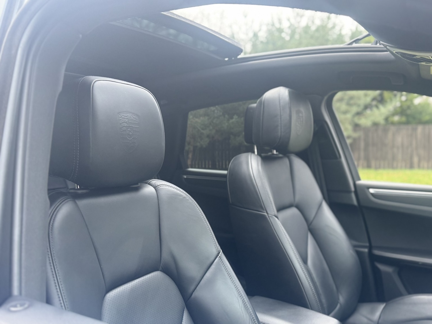 Used Porsche Macan 2021 for sale - 77237113: Photo 36