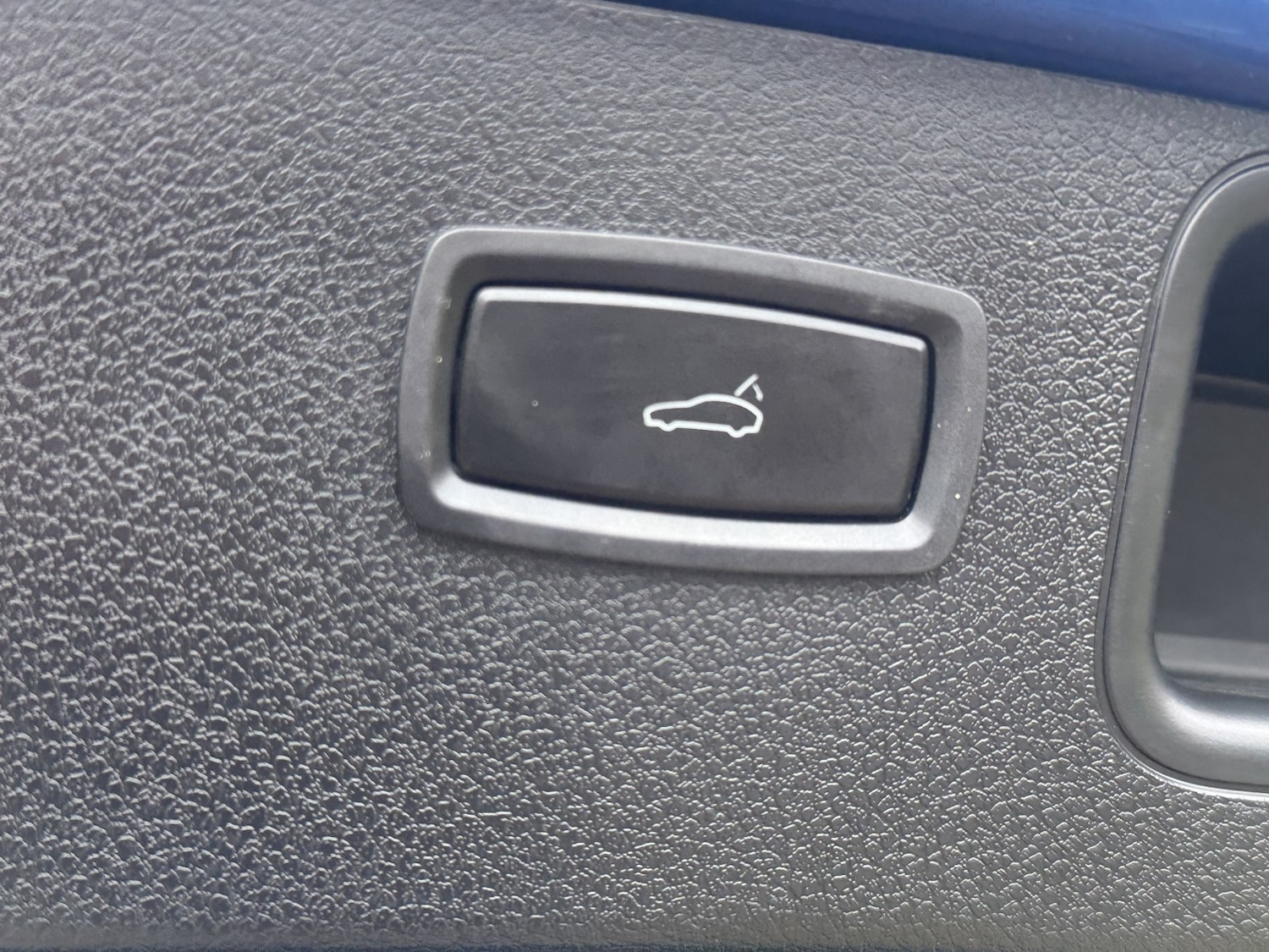 Used Porsche Macan 2021 for sale - 77237113: Photo 47