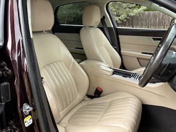 Used Jaguar XF 2019 for sale - 79755795: Photo