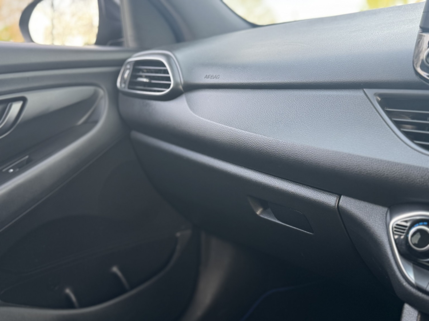 Used Hyundai i30 2019 for sale - 76848720: Photo 8