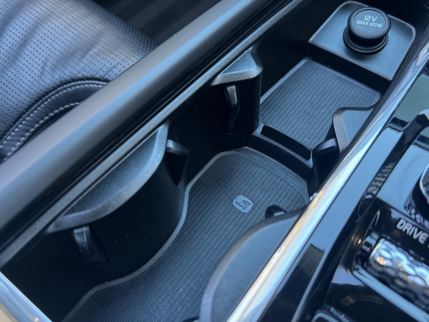 Used Volvo XC90 2020 for sale - 76784970: Photo 32