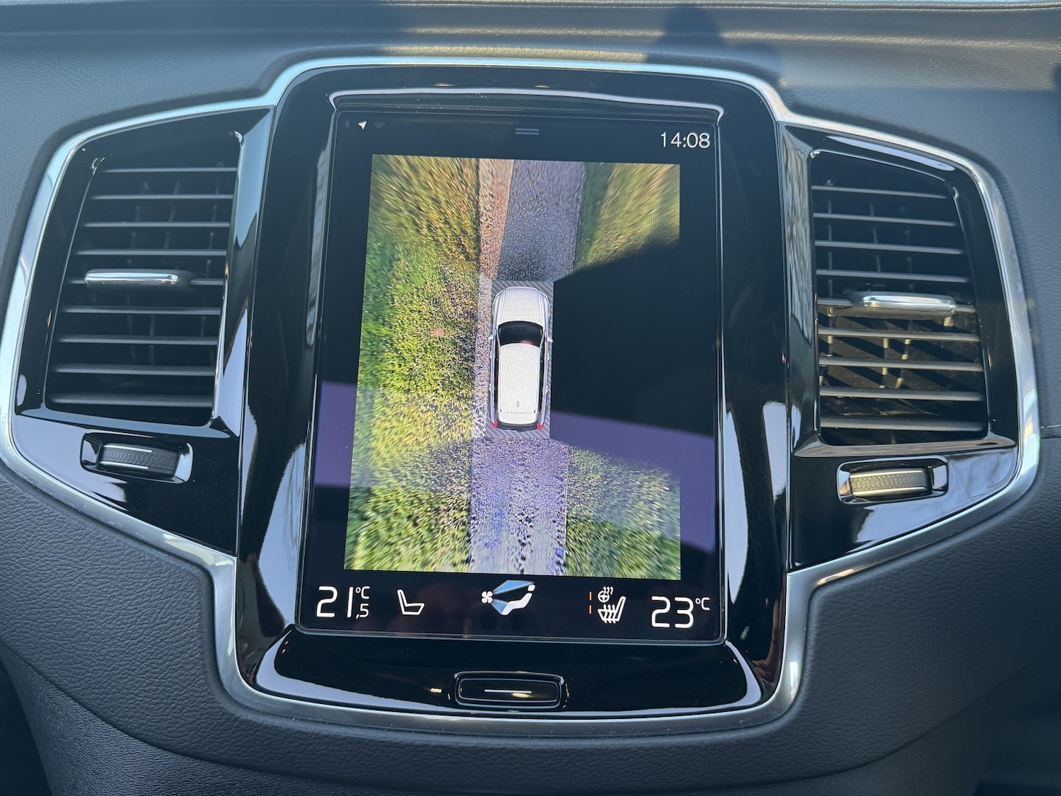 Used Volvo XC90 2020 for sale - 76784970: Photo 6