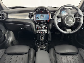 Used MINI Hatch 2023 for sale - 78313824: Photo