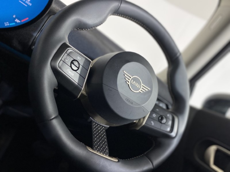 Used MINI Cooper 2024 for sale - 76982325: Photo 17