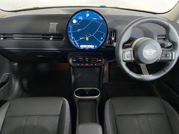 Used MINI Cooper 2024 for sale - 76982325: Photo
