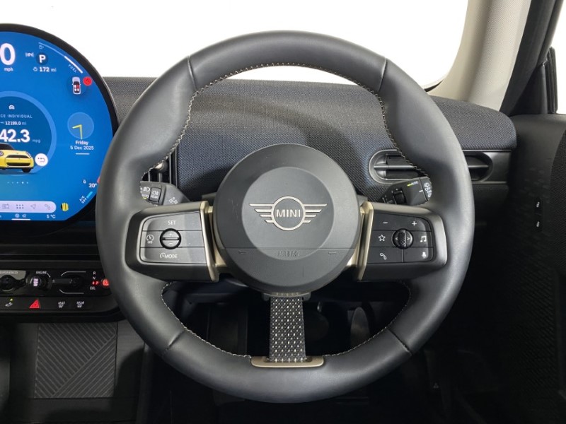 Used MINI Cooper 2024 for sale - 76982325: Photo 5