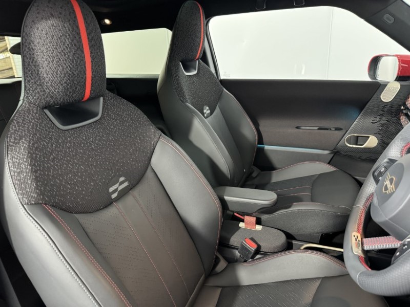 Used MINI Cooper 2024 for sale - 77973643: Photo 11