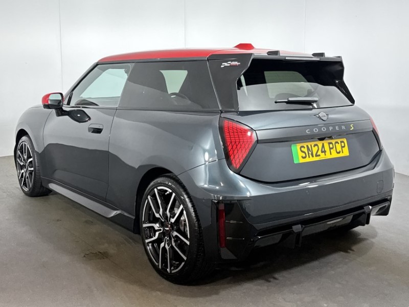 Used MINI Cooper 2024 for sale - 77973643: Photo 2