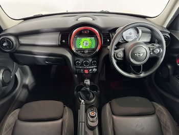 Used MINI Hatch 2018 for sale - 79417297: Photo