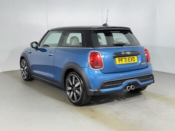 Used MINI Hatch 2022 for sale - 77063486: Photo