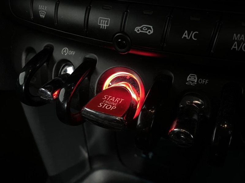 Used MINI Hatch 2018 for sale - 76982172: Photo 29