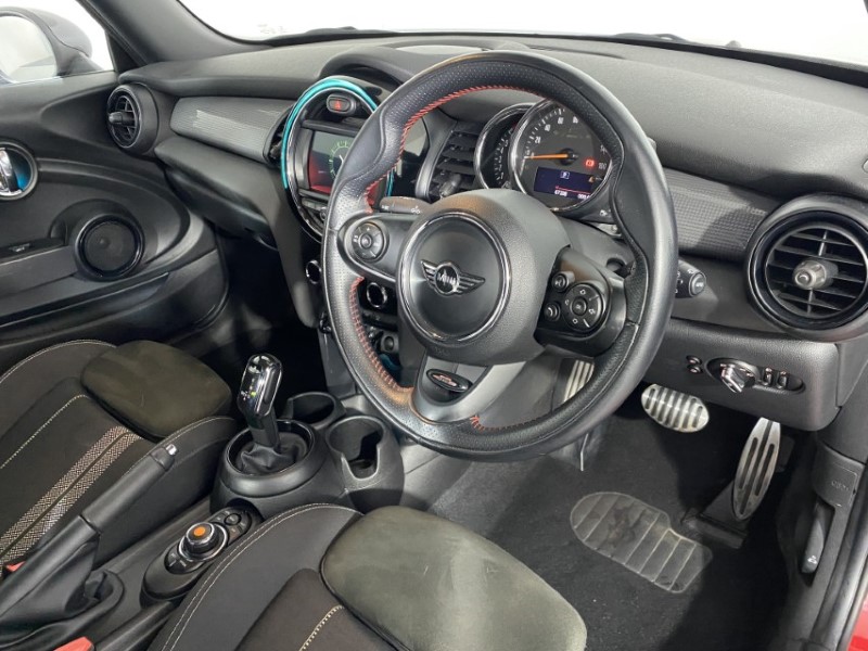 Used MINI Hatch 2018 for sale - 76982172: Photo 6