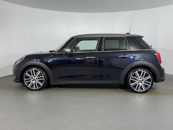 Used MINI Hatch 2023 for sale - 78226300: Photo