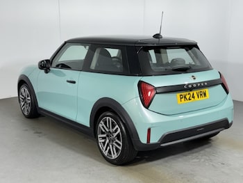 Used MINI Cooper 2024 for sale - 78270319: Photo