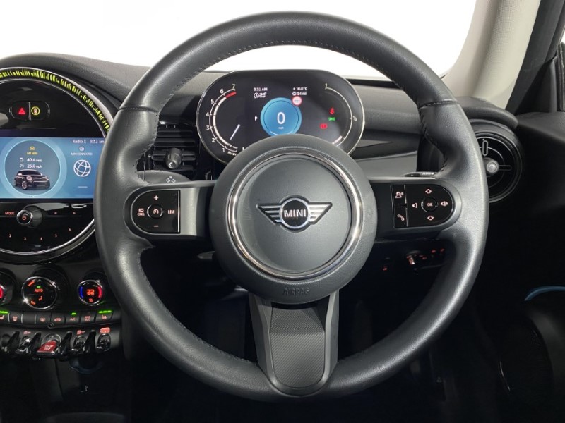 Used MINI Hatch 2022 for sale - 76981771: Photo 5