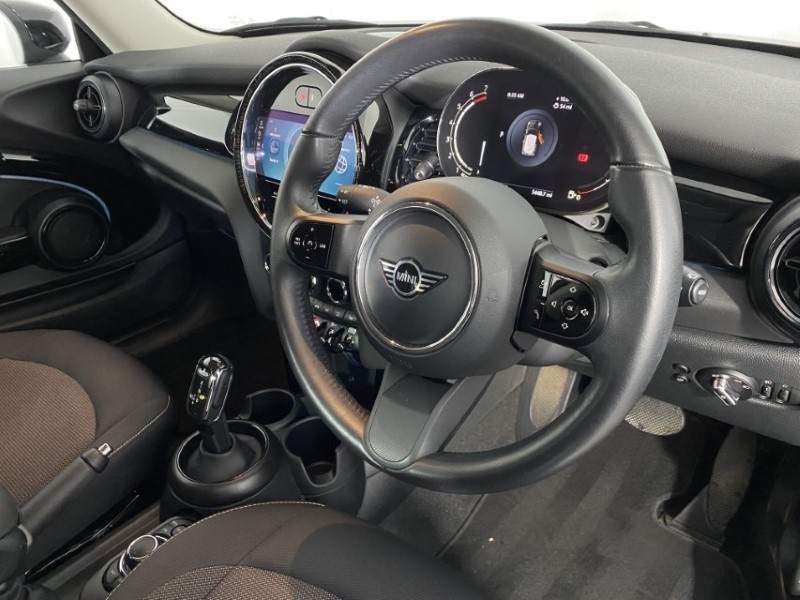 Used MINI Hatch 2022 for sale - 76981771: Photo 6