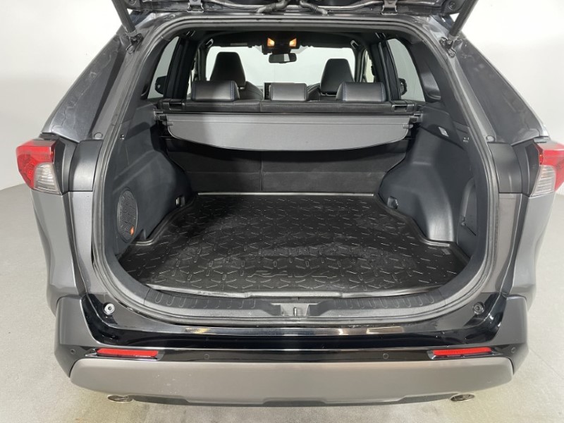 Used Toyota RAV4 2020 for sale - 76981200: Photo 13