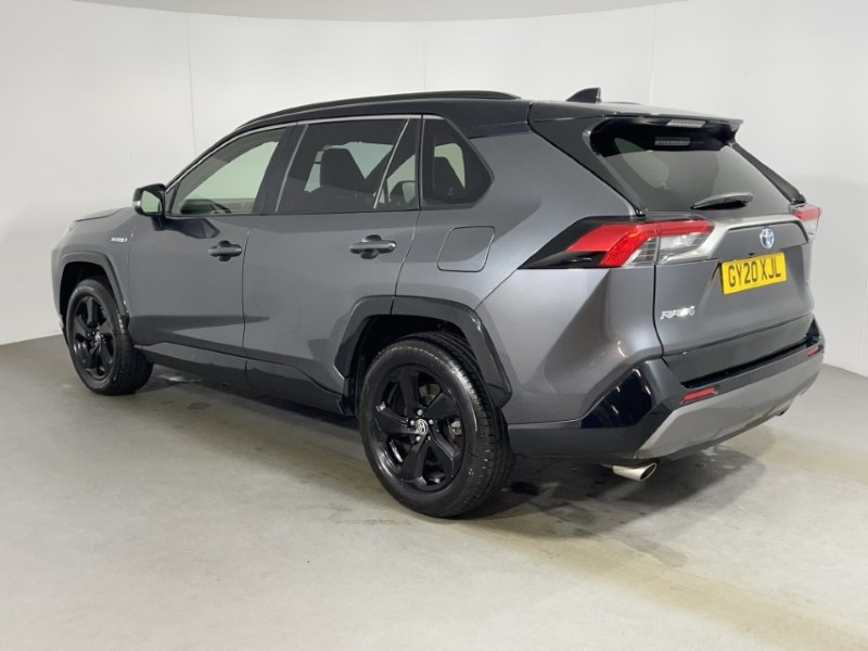 Used Toyota RAV4 2020 for sale - 76981200: Photo 2