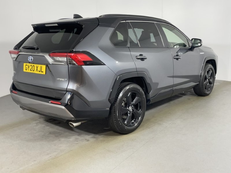 Used Toyota RAV4 2020 for sale - 76981200: Photo 41