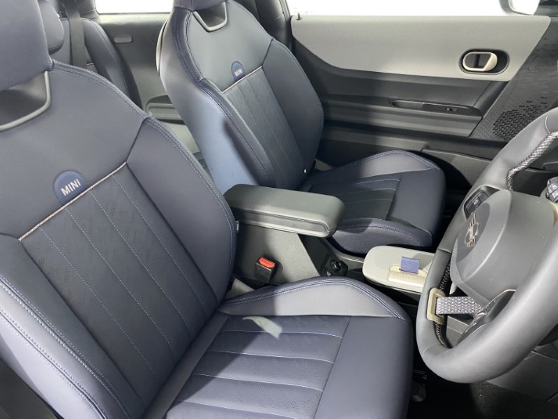 Used MINI Cooper 2025 for sale - 76982258: Photo 11