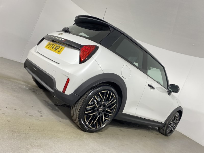 Used MINI Cooper 2025 for sale - 76982258: Photo 37