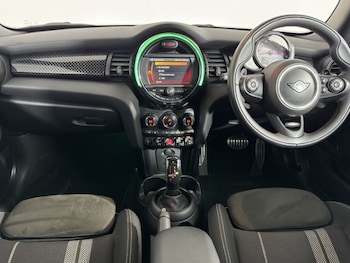 Used MINI Hatch 2019 for sale - 78344116: Photo