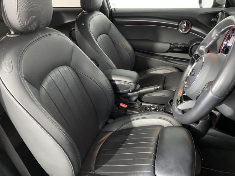 Used MINI Hatch 2022 for sale - 76981749: Photo 11