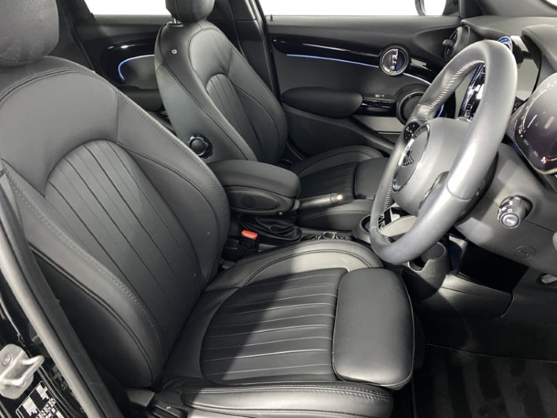 Used MINI Hatch 2023 for sale - 76982357: Photo 11