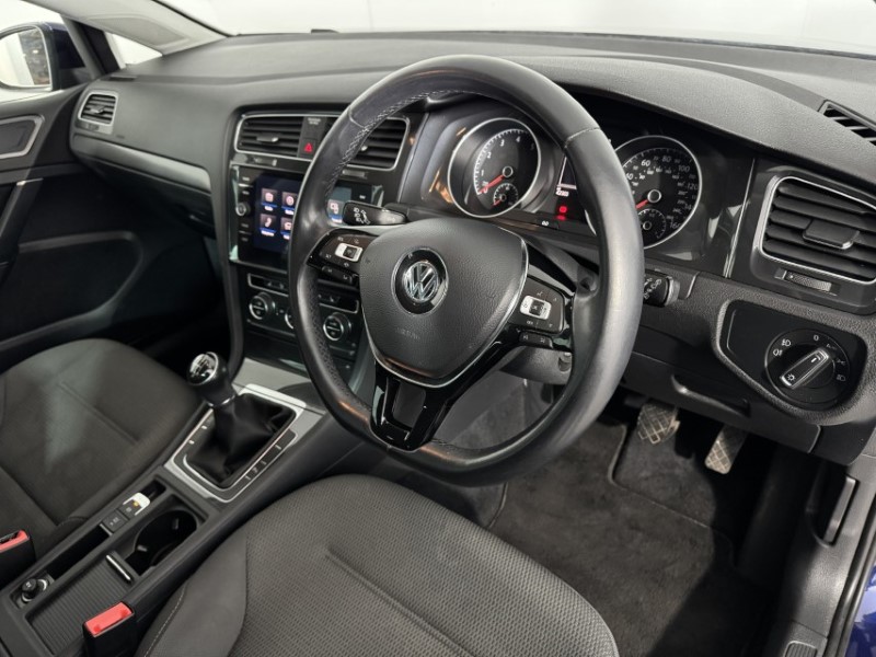 Used Volkswagen Golf 2020 for sale - 77063483: Photo 6