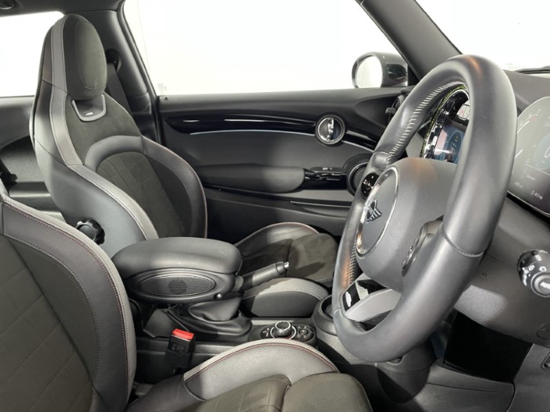 Used MINI Hatch 2023 for sale - 76981780: Photo 11